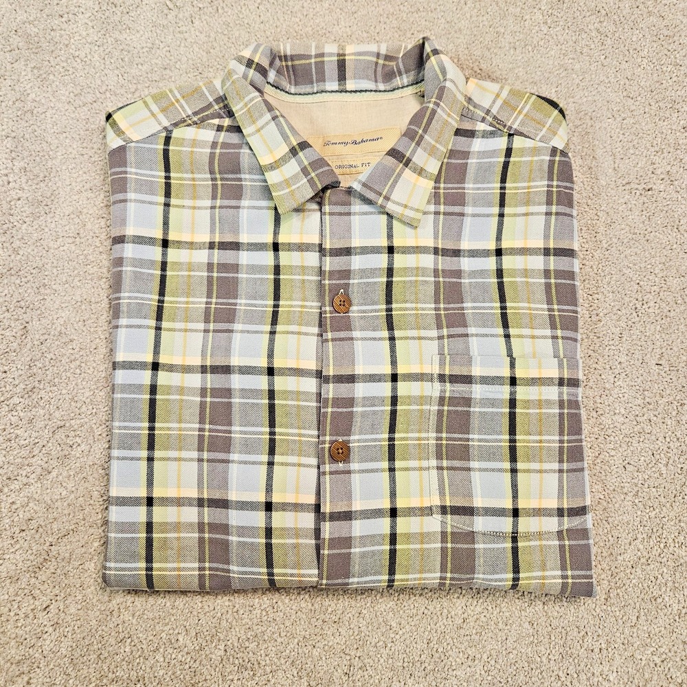 Tommy Bahama Men's Large 100% Silk Plaid Short Sleeve Button Shirt‎ Original Fit